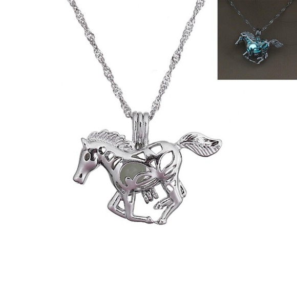 Jewelry - Amazing! Glow In The Dark 3D Silver Horse Necklace